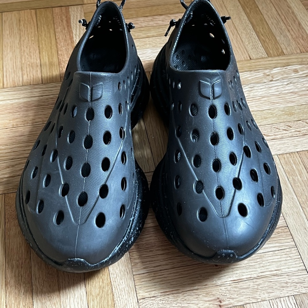 Men's Black Slip-On Perforated Casual Loafers